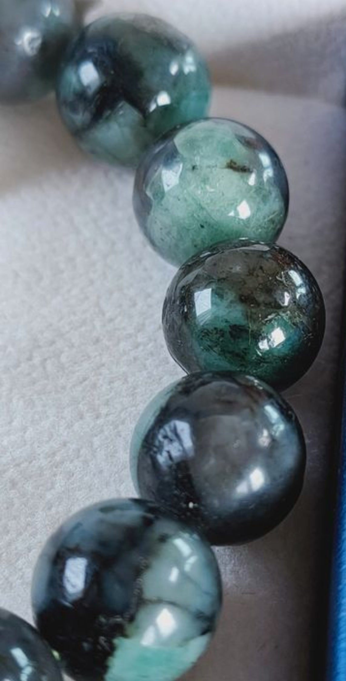 1 bracelet en Émeraude grade A