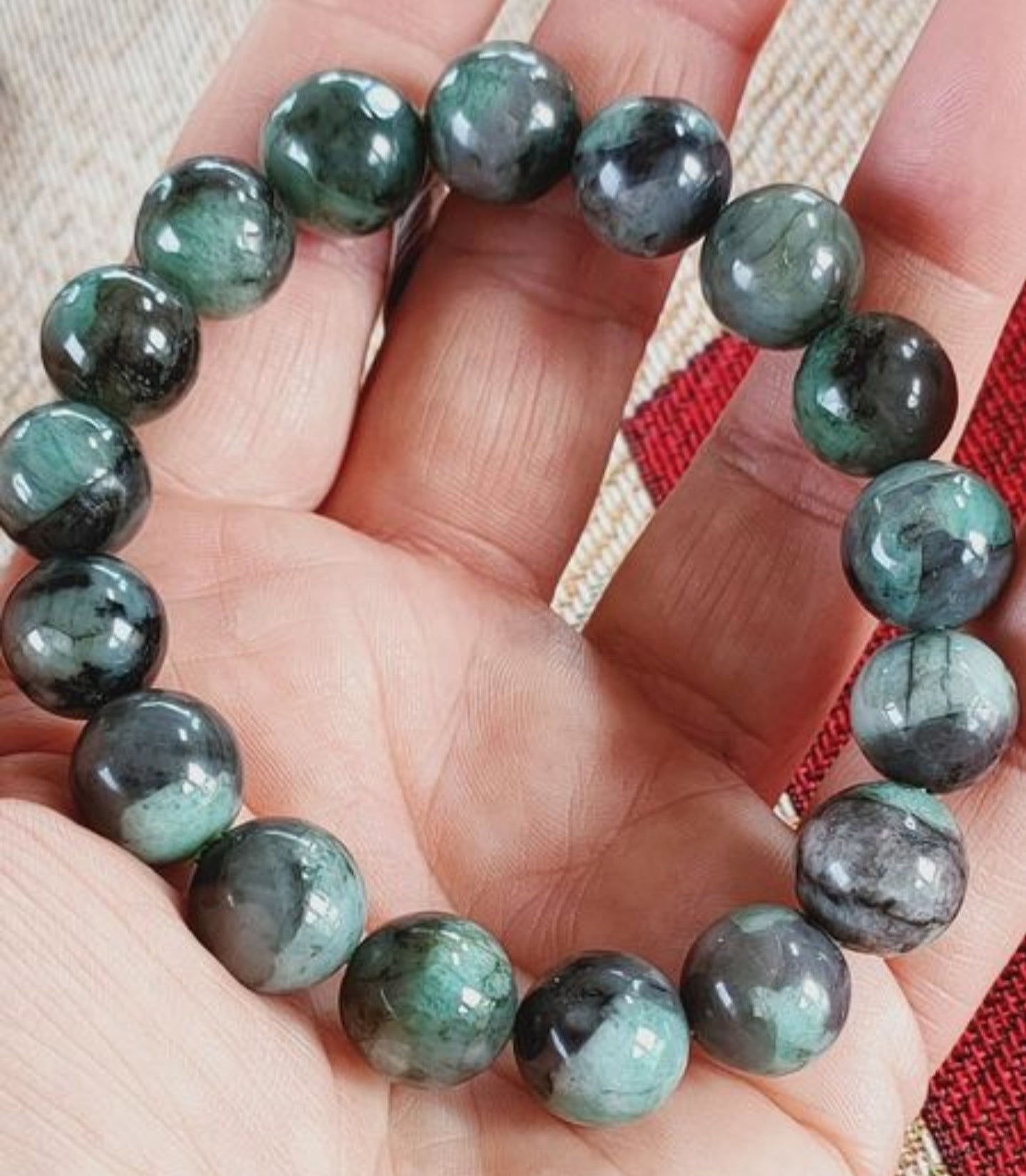 1 bracelet en Émeraude grade A