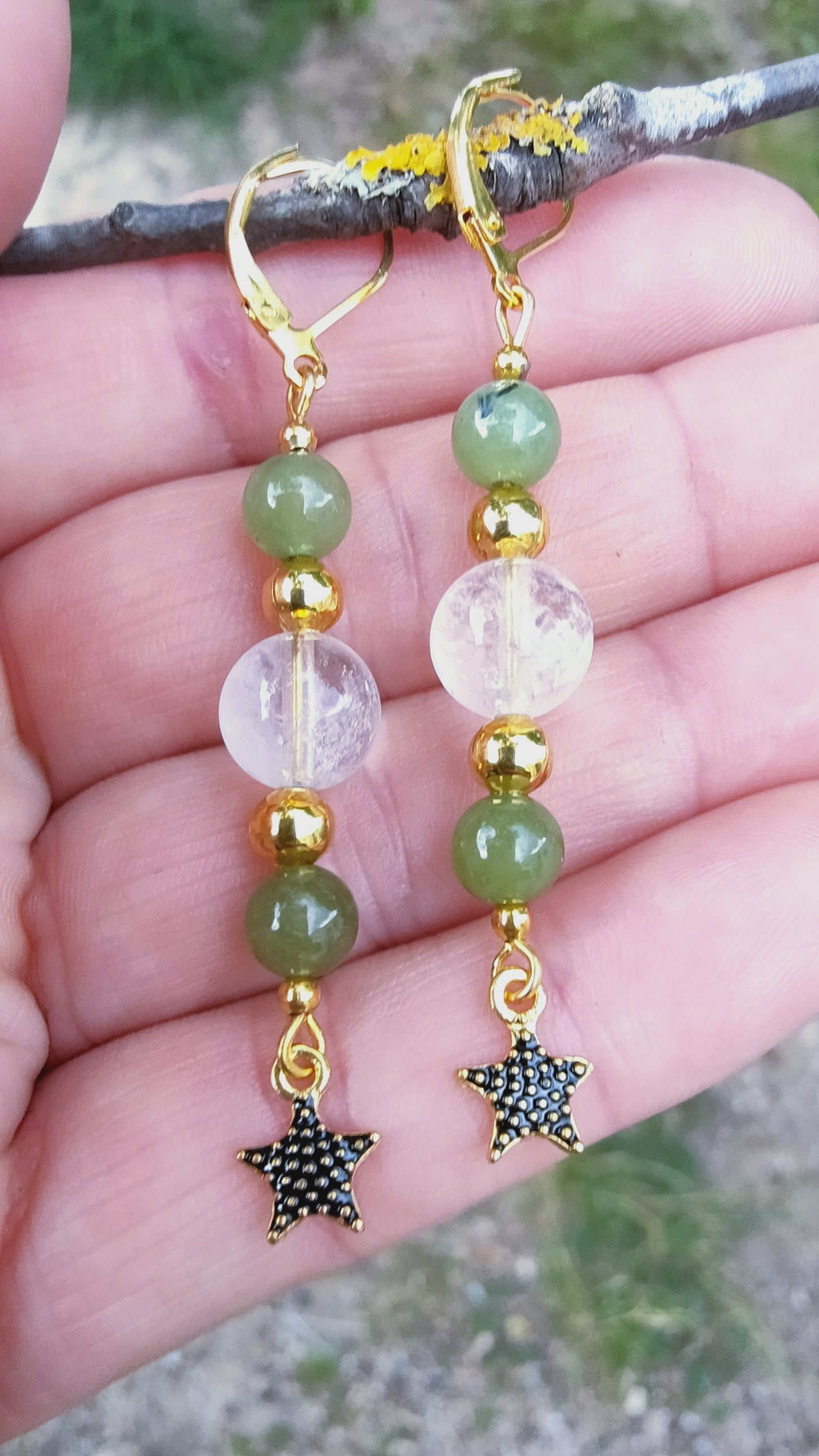 Perles de COLLECTION: Boucle d'oreille en Quartz fantôme et Jade Nephrite