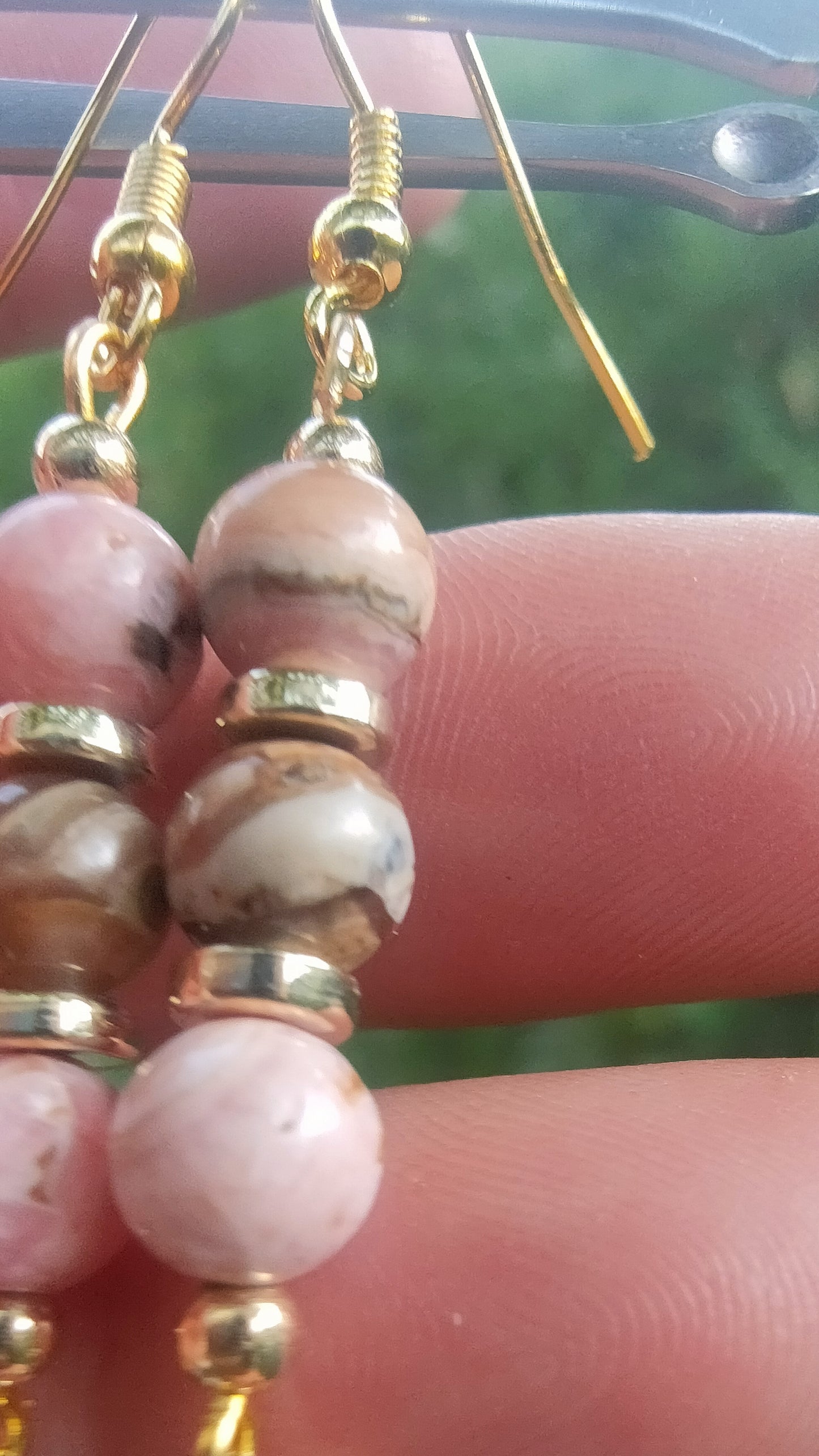 Boucles d'oreille en rhodochrosite