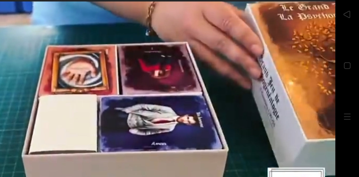 En précommande - Le Grand Jeu de la Psychogénéalogie - jeu de 295 cartes pour explorer son passé familial et découvrir l'héritage émotionnel