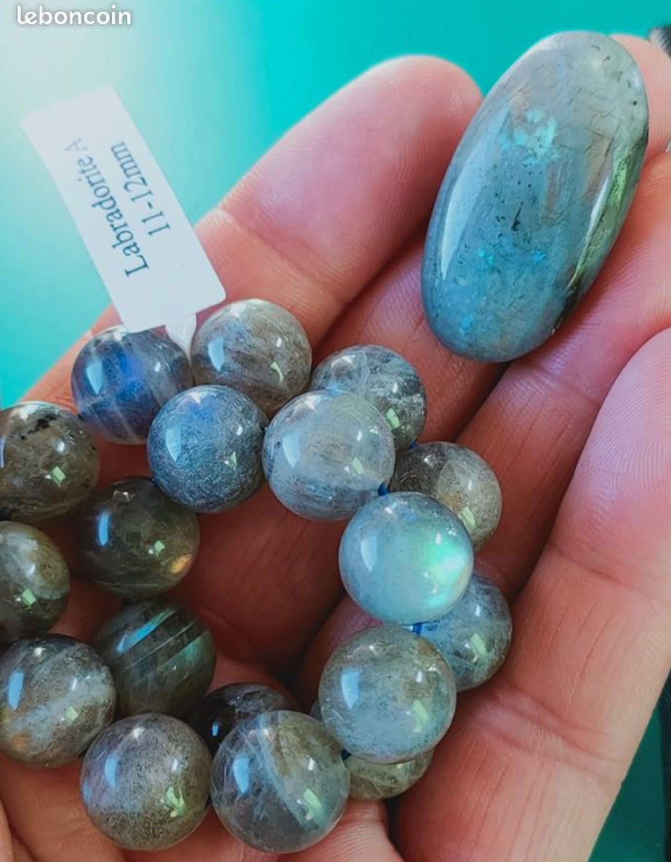 1 bracelet en Labradorite et son galet