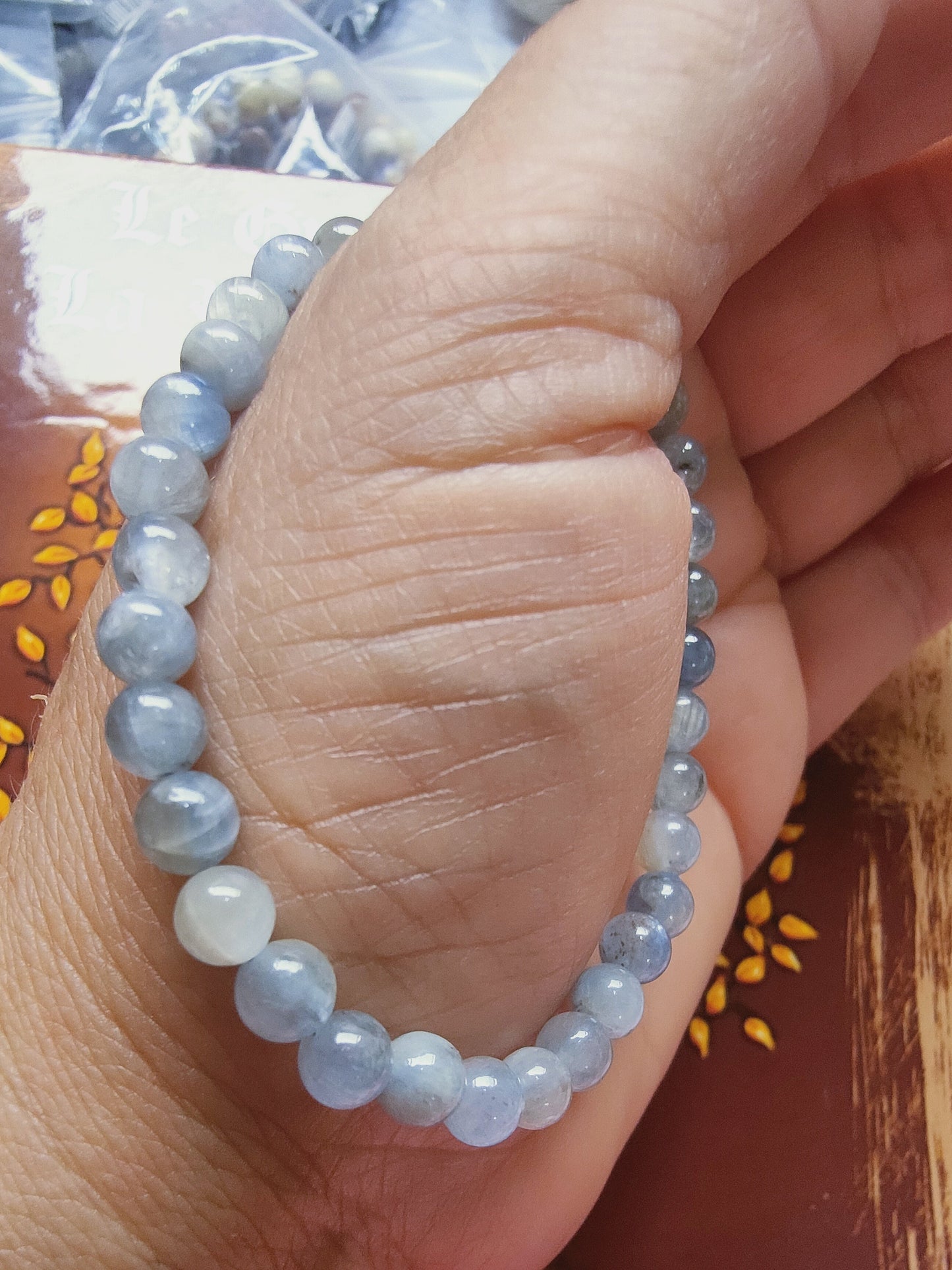 Bracelet en Cyanite bleue - perles de 6 mm - qualité 💎💎💎💎