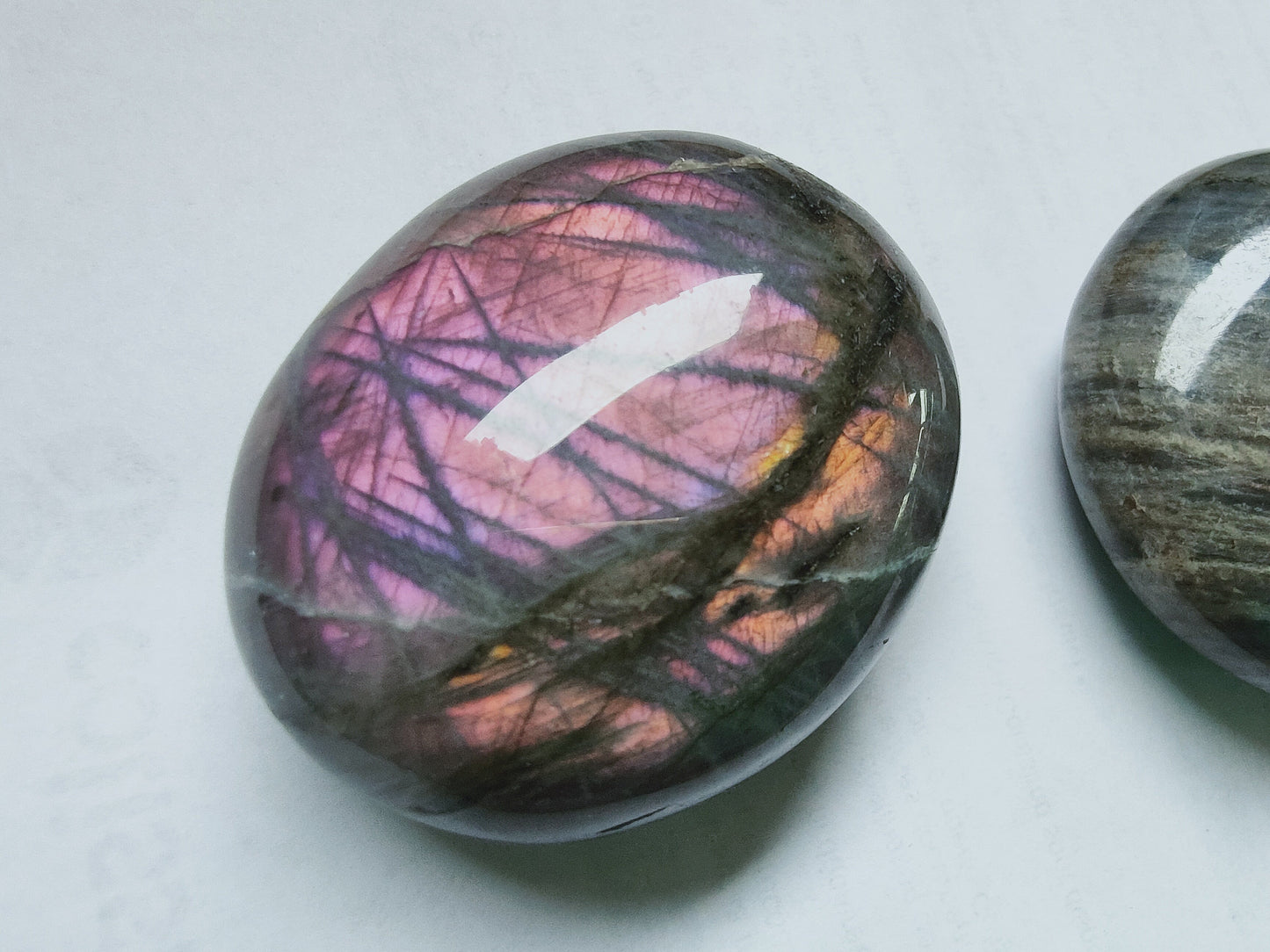 Labradorite violette et orange - Galet - très belle qualité