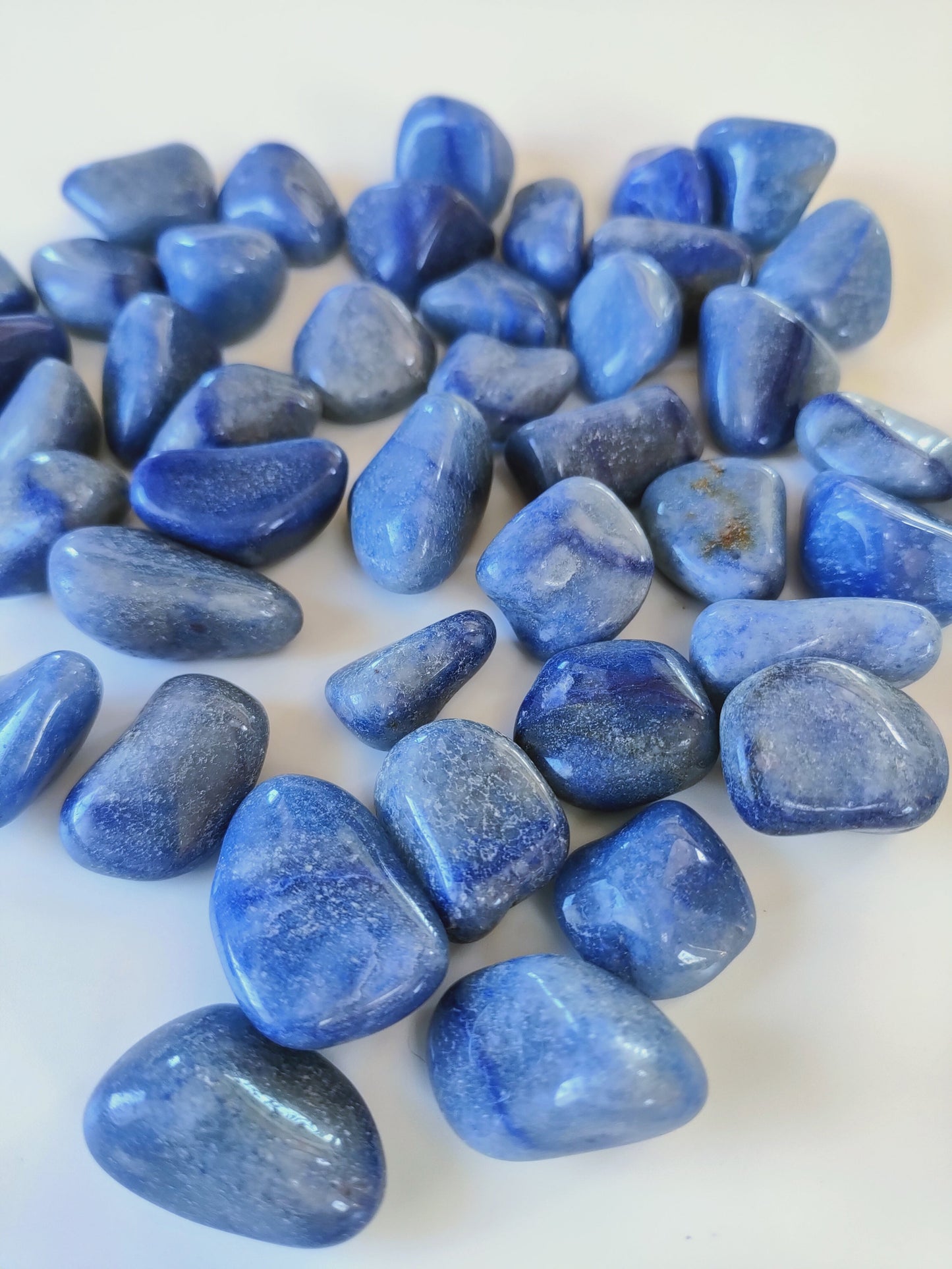Quartz bleu - Pierre roulée - Taille au choix