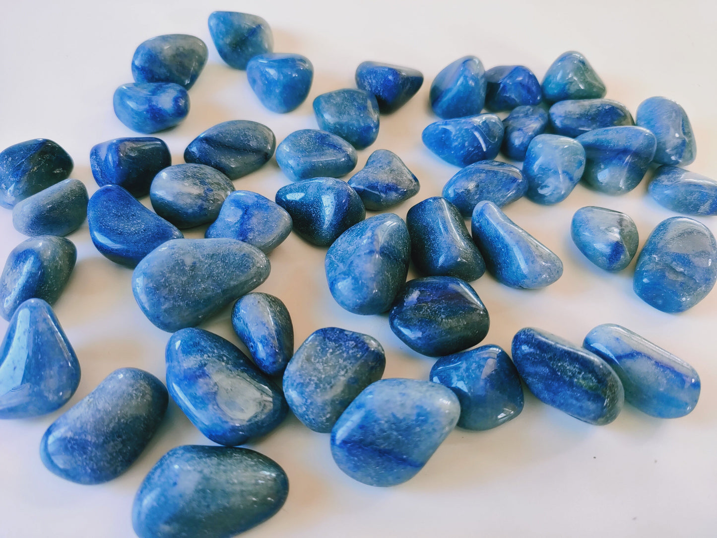 Quartz bleu - Pierre roulée - Taille au choix