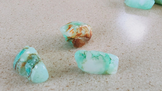 3 belles chrysoprases roulées