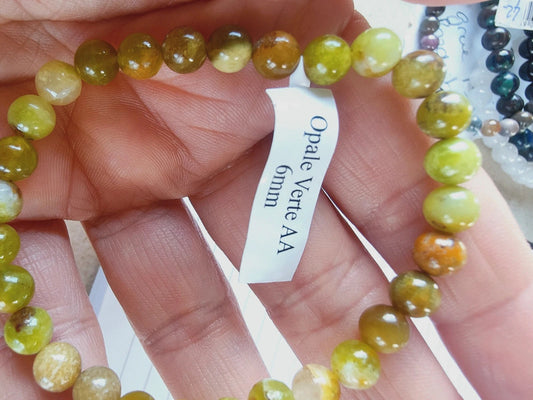 Bracelet en Opale verte 6 mm grade AA