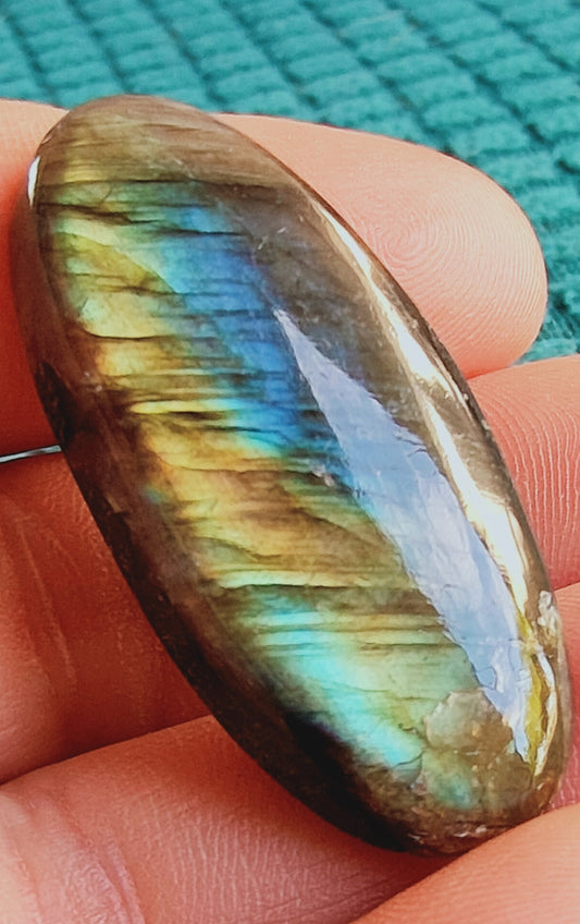 1 cabochon en Labradorite pour la création