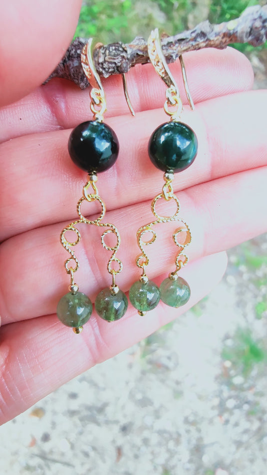Perles de COLLECTION: Boucles d'oreille en Cyanite et Apatite verte