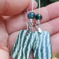 Boucles d'oreille en Chrysotile, cristal de roche et agate arbre