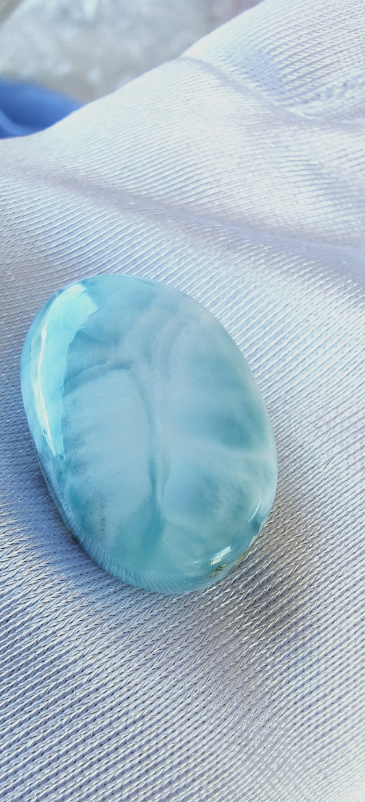 1 cabochon en Larimar pour la création