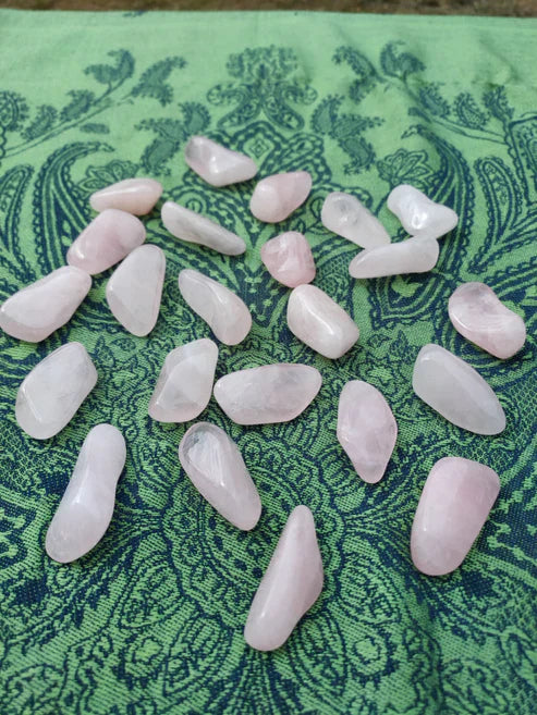 Quartz rose - Pierre roulée - Qualité A+ - Origine et Taille au choix