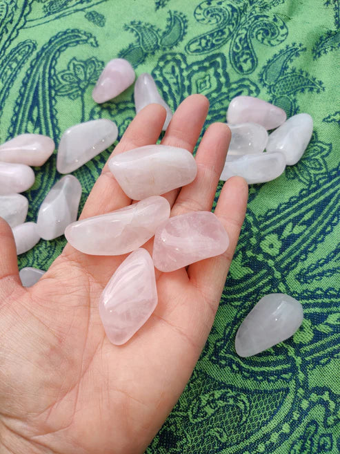 Quartz rose - Pierre roulée - Qualité A+ - Origine et Taille au choix