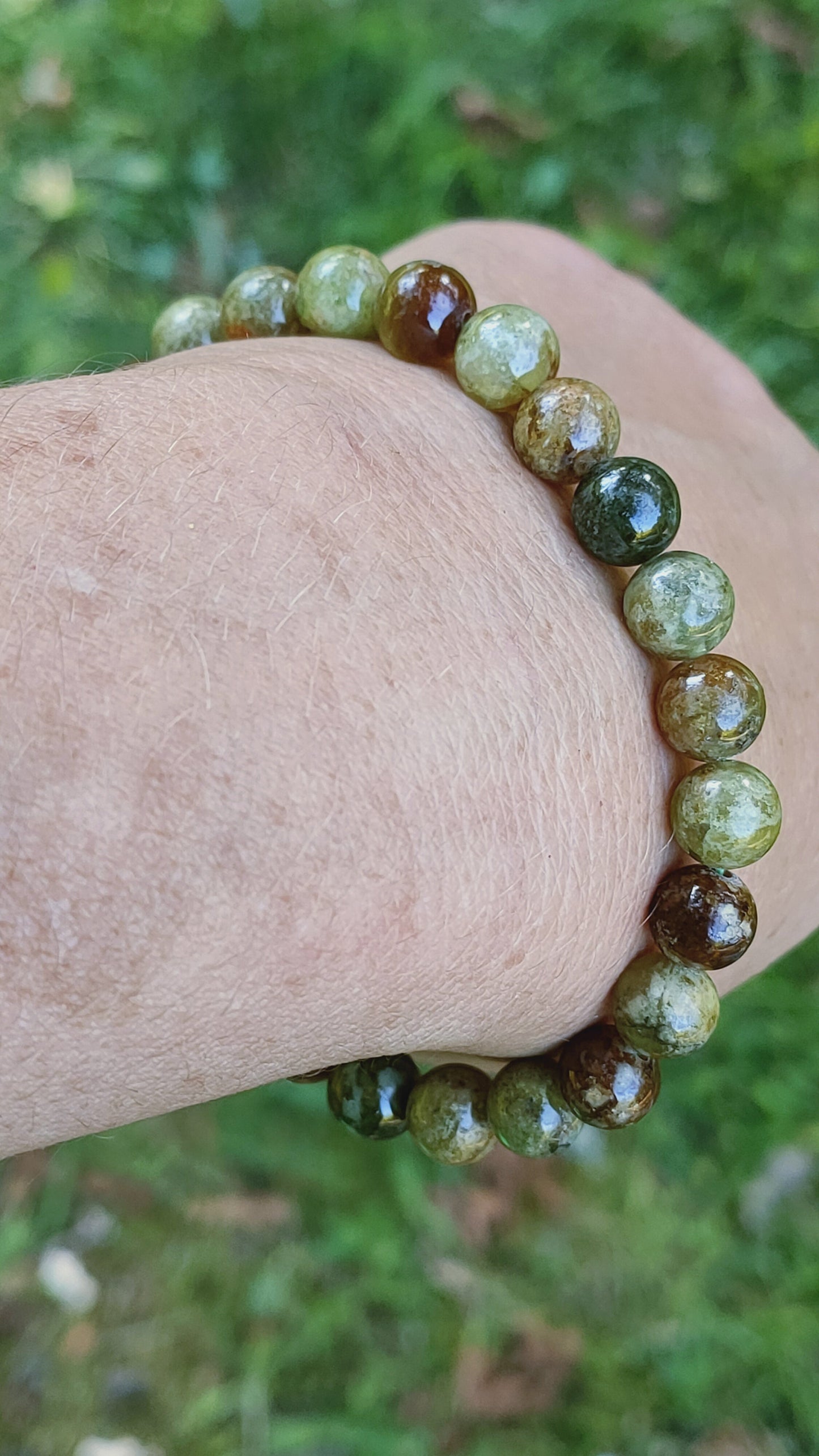 Bracelet en Grenat vert grossulaire - perles de 6 mm - qualité 💎💎💎💎