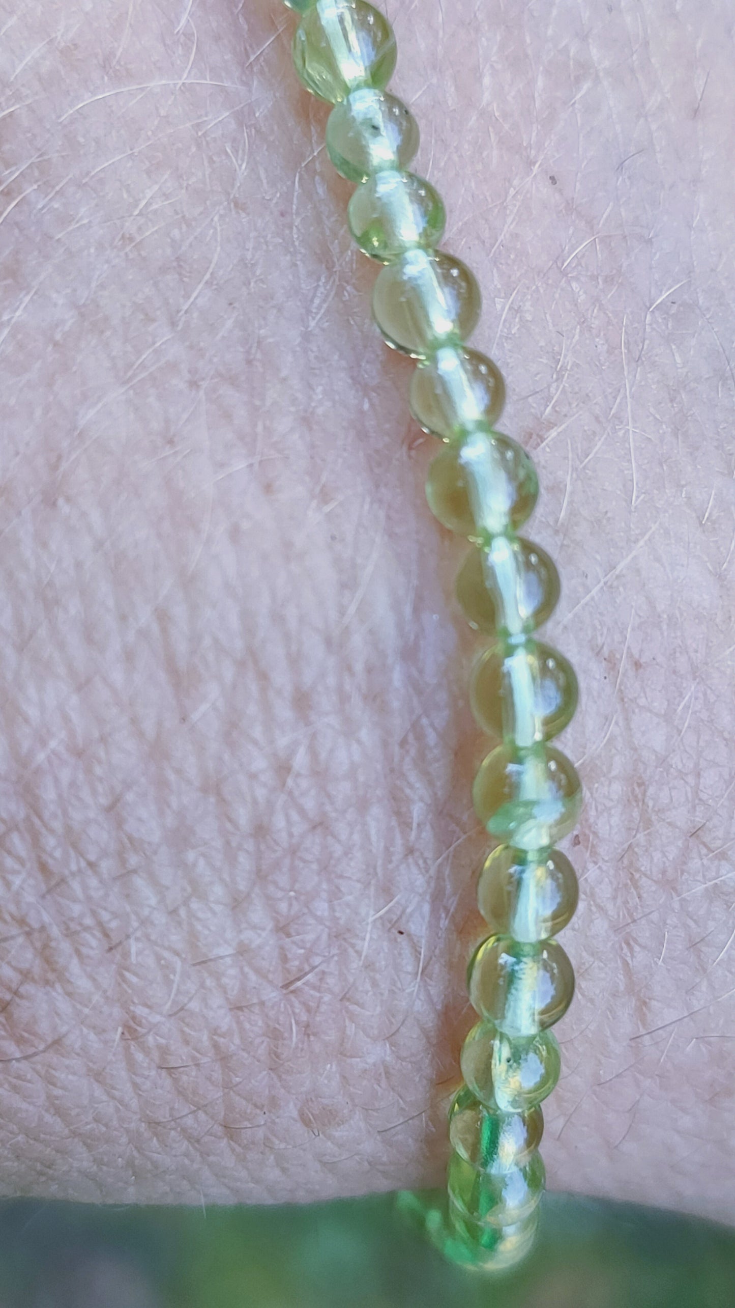 Bracelet en Peridot  - perles de 4 mm - qualité 💎💎💎💎