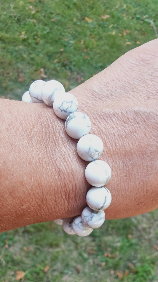 Bracelet en Howlite - perles de 10 mm - Qualité 💎💎💎💎