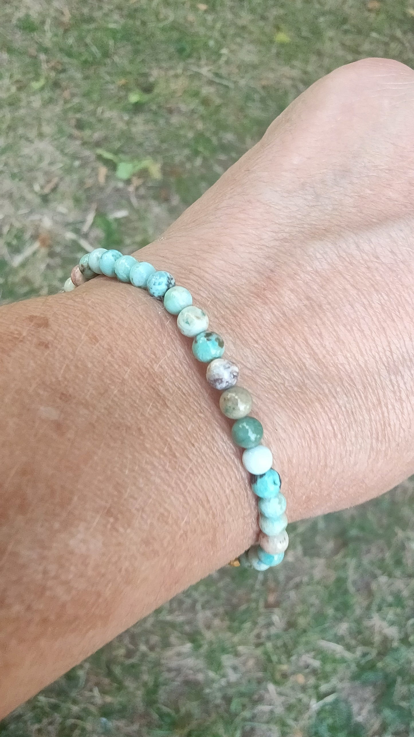 Bracelet en Turquoise du Pérou  - perles de 4 mm - qualité 💎💎💎💎