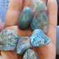 Chrysocolle Shattuckite de Namibie - Pierre roulée - Qualité AB - Entre 20 à 30 mm