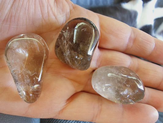 Cristal de roche ou quartz fumé Brésil - Pierre roulée - Qualité A - Entre 20 à 30 mm