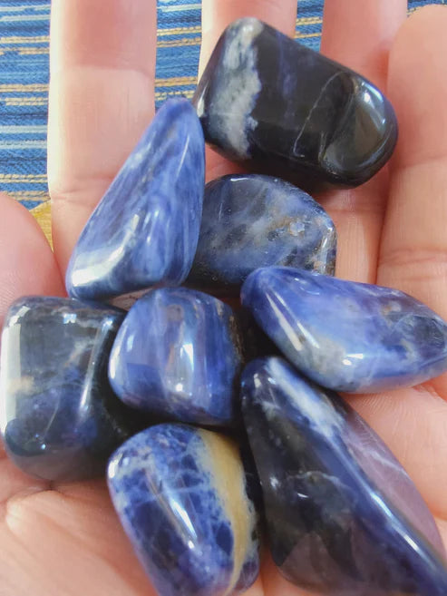 Sodalite de Namibie - Pierre roulée - Qualité AA - Taille au choix