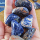 Sodalite orange de Namibie - Pierre roulée - Qualité A - Entre 30 à 40 mm