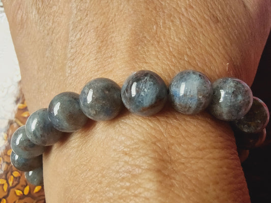Bracelet en Cyanite bleue  - perles de 10 mm - qualité 💎💎💎💎
