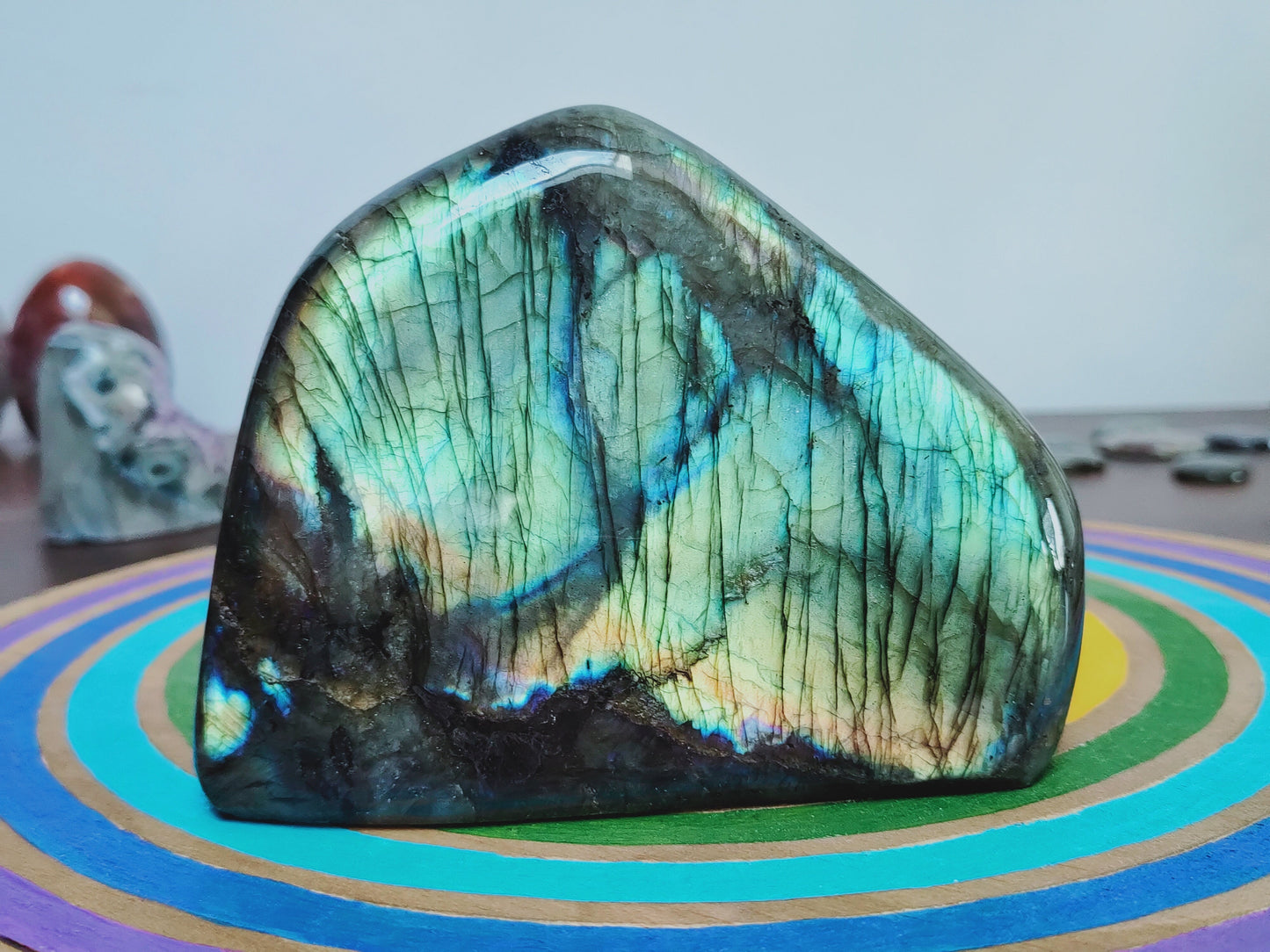 Bloc de Labradorite superbe à poser - 1230 gr - 120x11X65 mm